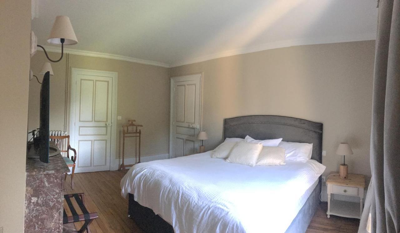 Chateau De Corcelle - Chambres Et Table D'Hotes Chatenoy-le-Royal エクステリア 写真